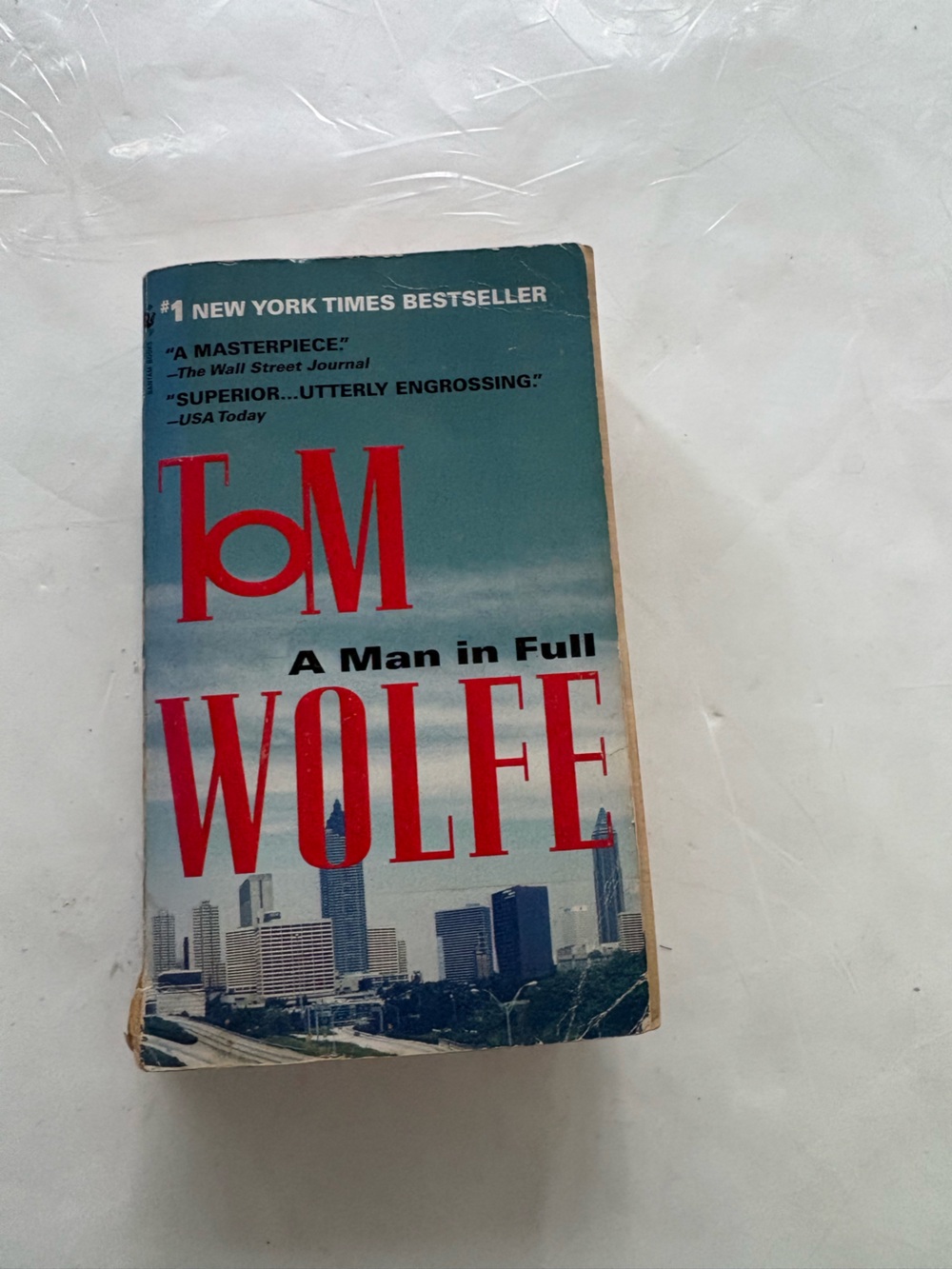 A Man in Full by Tom Wolfe 1999 Vintage Paperback